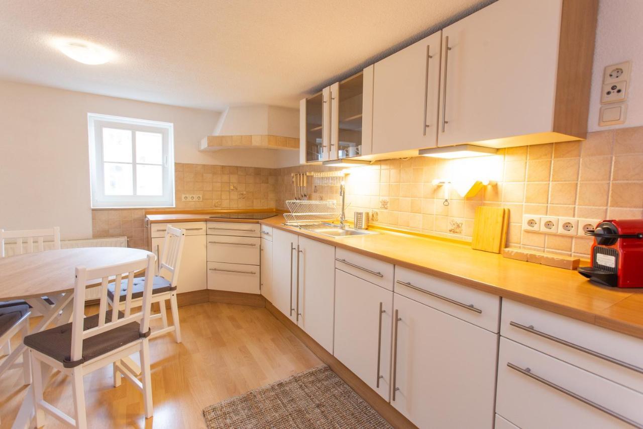 Fullhouse - Halle - Ku15 Apartments Екстер'єр фото