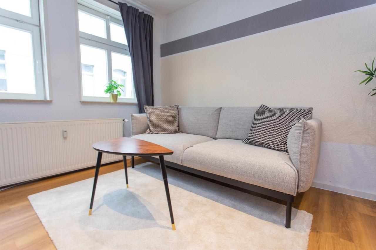 Fullhouse - Halle - Ku15 Apartments Екстер'єр фото