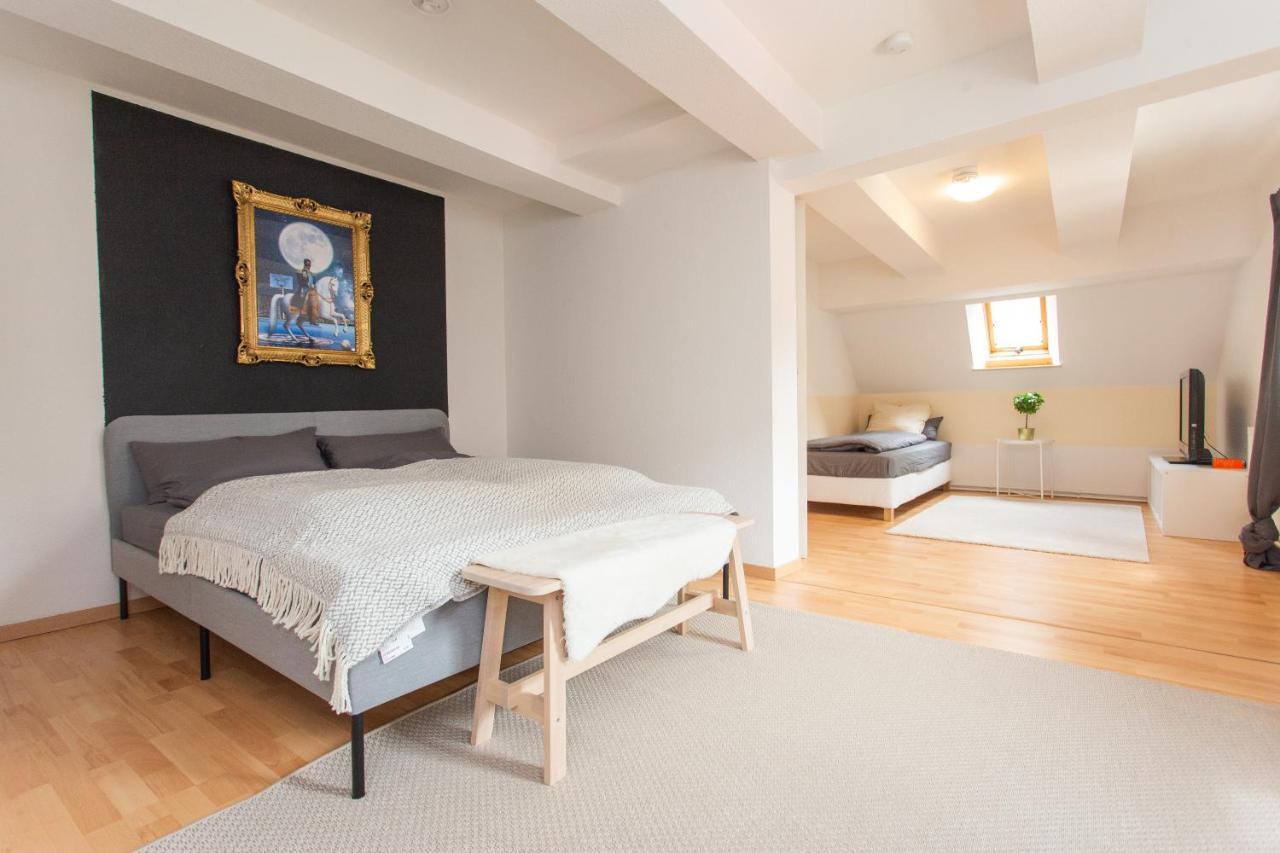 Fullhouse - Halle - Ku15 Apartments Екстер'єр фото