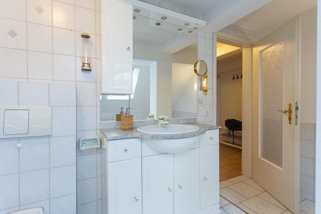 Fullhouse - Halle - Ku15 Apartments Екстер'єр фото