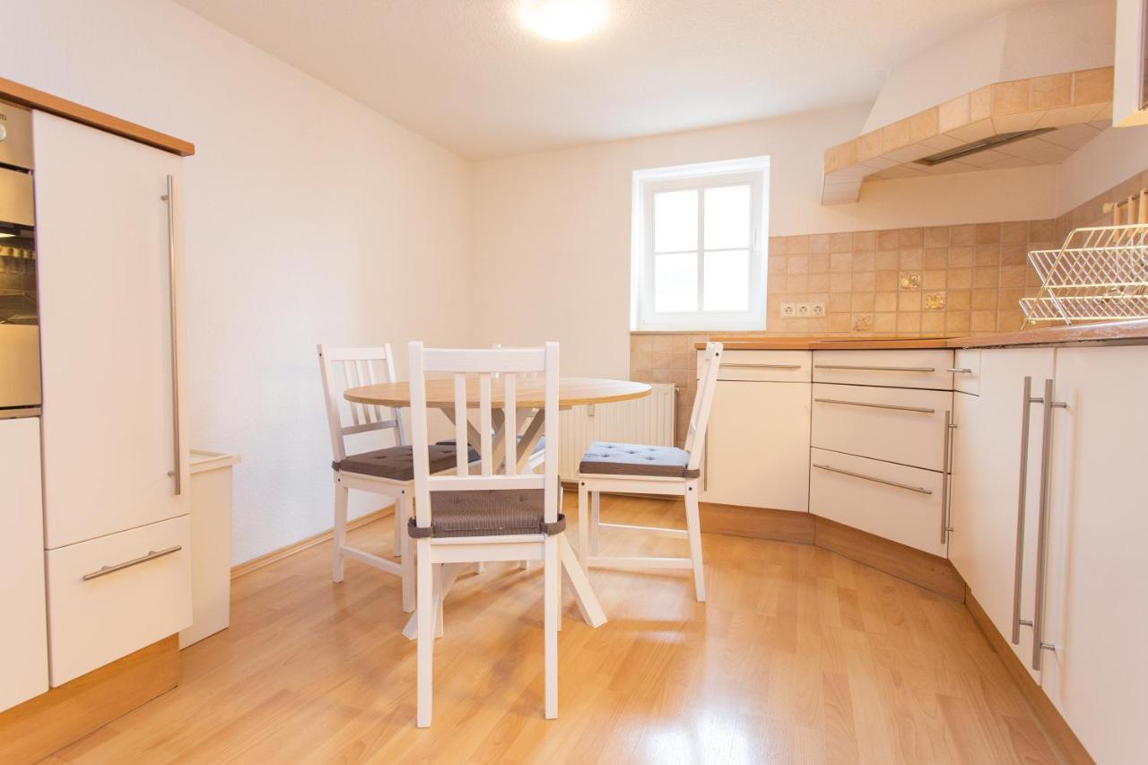 Fullhouse - Halle - Ku15 Apartments Екстер'єр фото