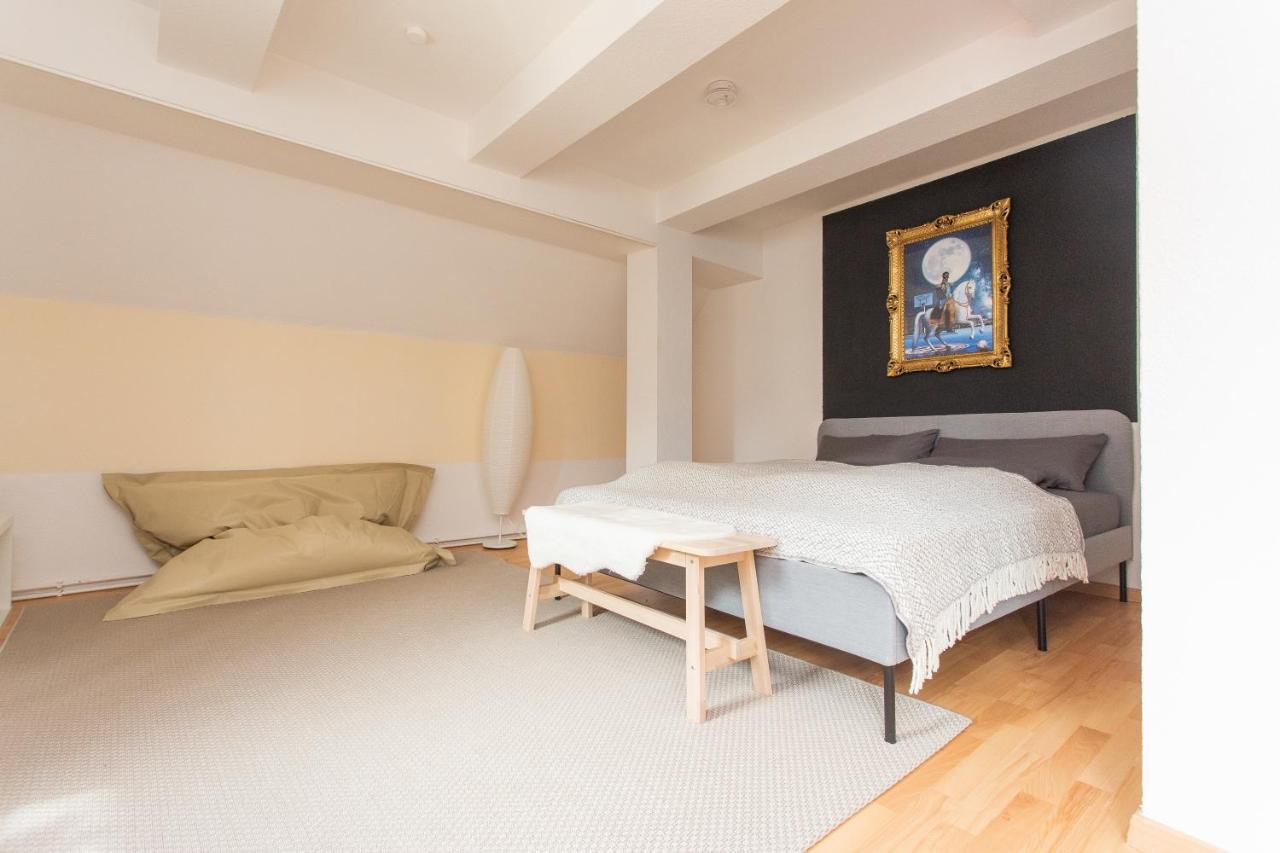 Fullhouse - Halle - Ku15 Apartments Екстер'єр фото