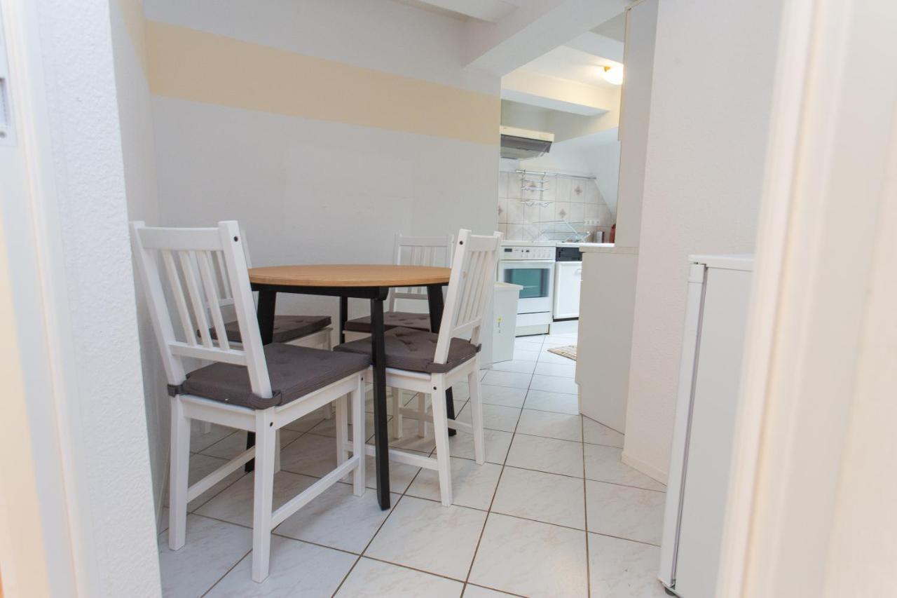 Fullhouse - Halle - Ku15 Apartments Екстер'єр фото