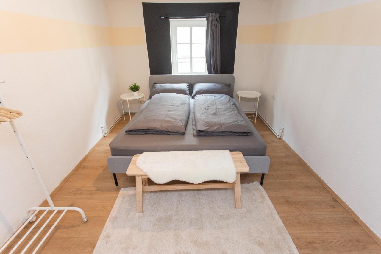 Fullhouse - Halle - Ku15 Apartments Екстер'єр фото
